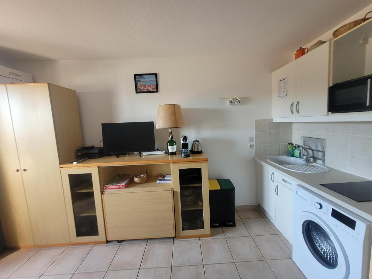 Appartement Paisible Avec Vue Panoramique Mer Et Acces Direct Plage Bormes-les-Mimosas Ngoại thất bức ảnh
